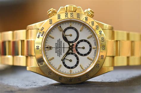 rolex daytona oro giallo indossato|rolex daytona nuovo prezzo.